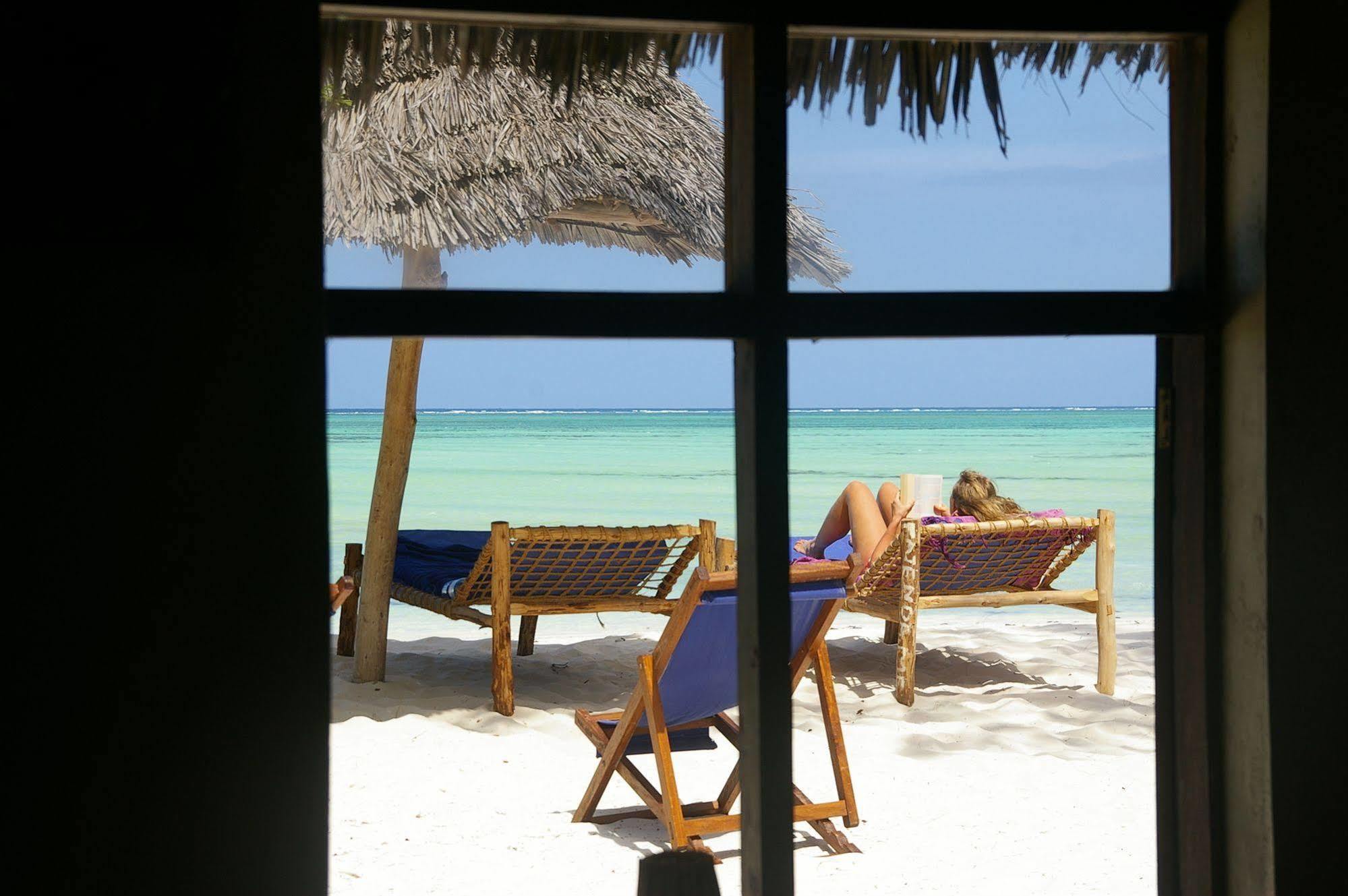 Ndame Beach alojamiento Paje Exterior foto