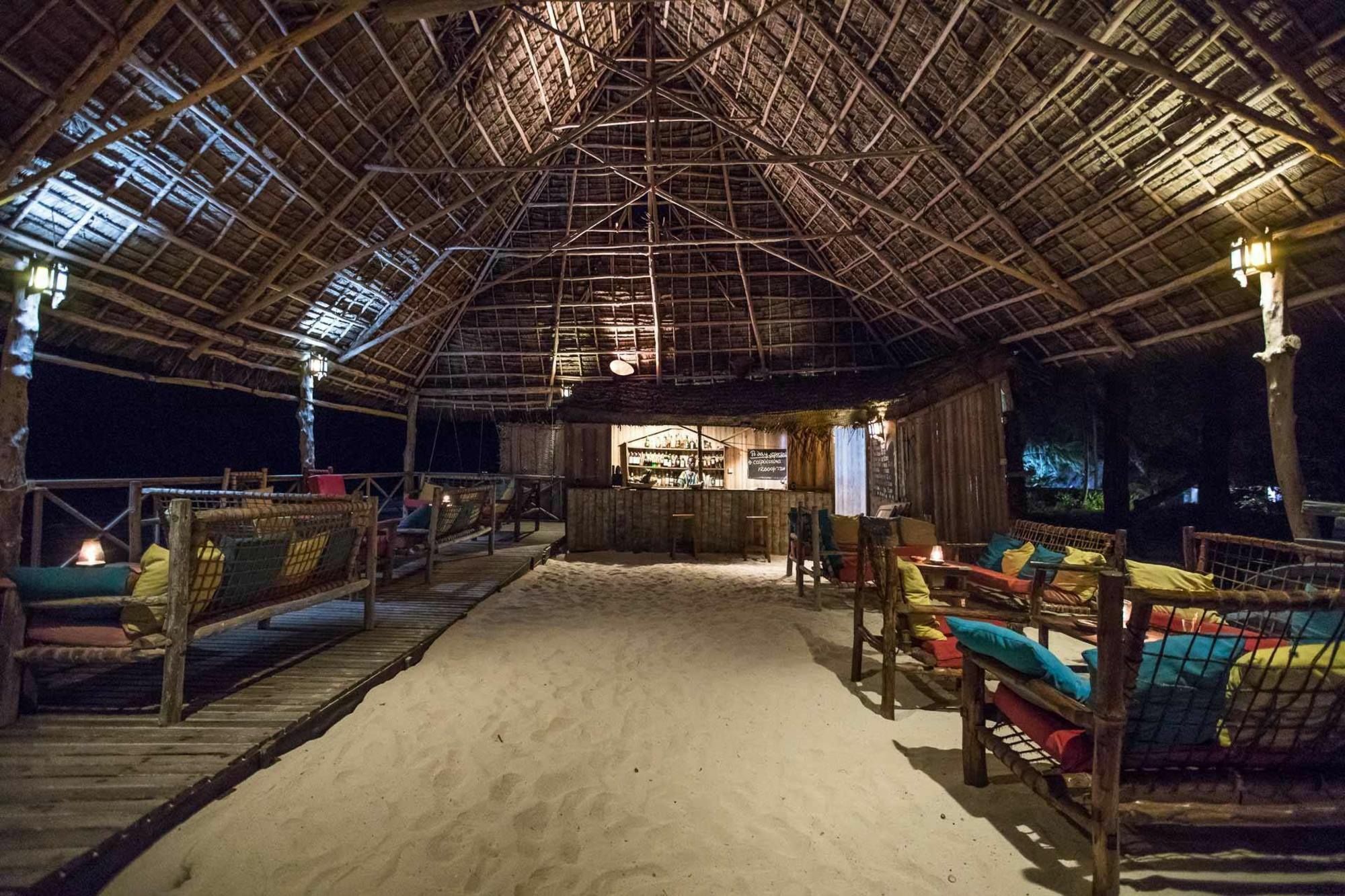 Ndame Beach alojamiento Paje Exterior foto